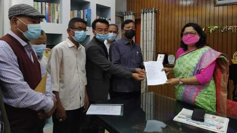 প্রধানমন্ত্রী বরাবর বান্দরবানের হেডম্যান কারবারিদের স্মারকলিপি