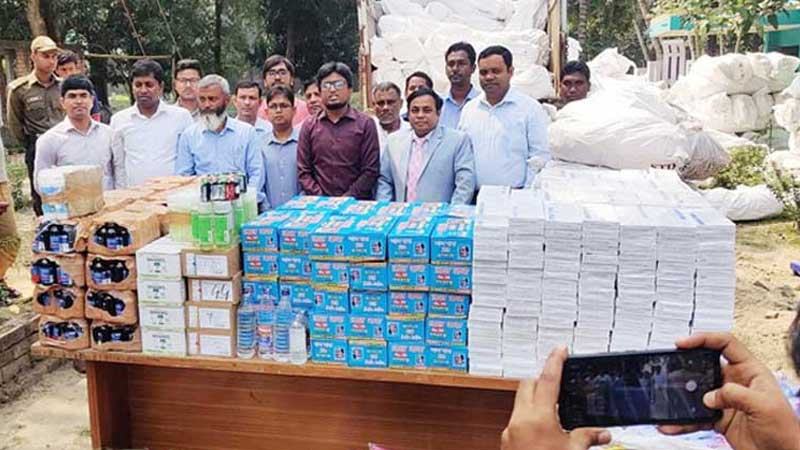 বেনাপোলে অর্ধকোটি টাকার আমদানি নিষিদ্ধ পণ্য জব্দ