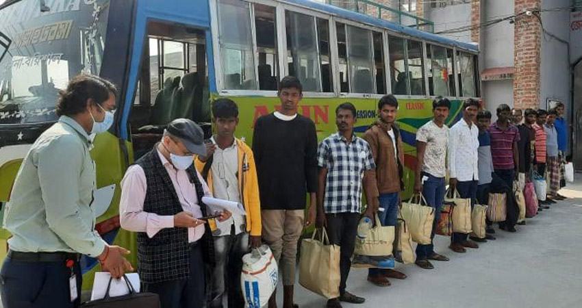 কারামুক্ত হলেন ১৩ ভারতীয় জেলে