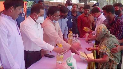ফ্যামিলি কার্ডের আওতায় এসেছে ফরিদপুরের ৭৭ হাজার ৭৫০ জন
