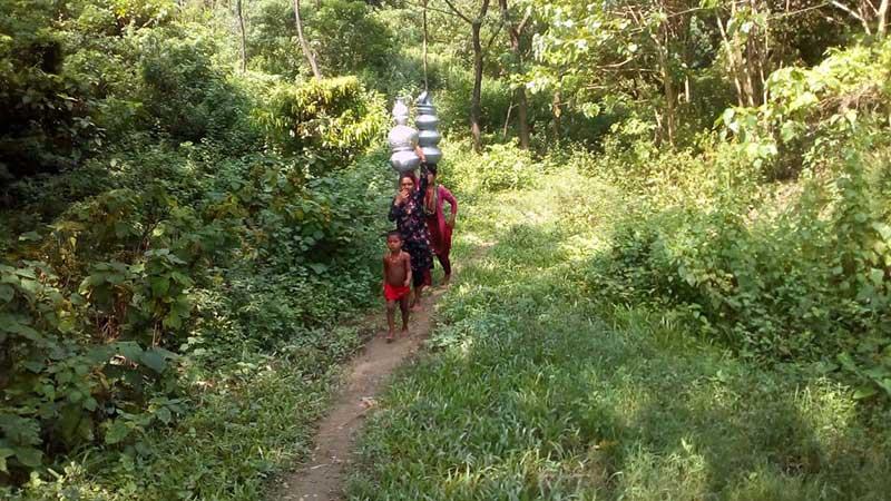 ক্ষুদ্র নৃগোষ্ঠী পাড়ায় বিশুদ্ধ পানির তীব্র সংকট