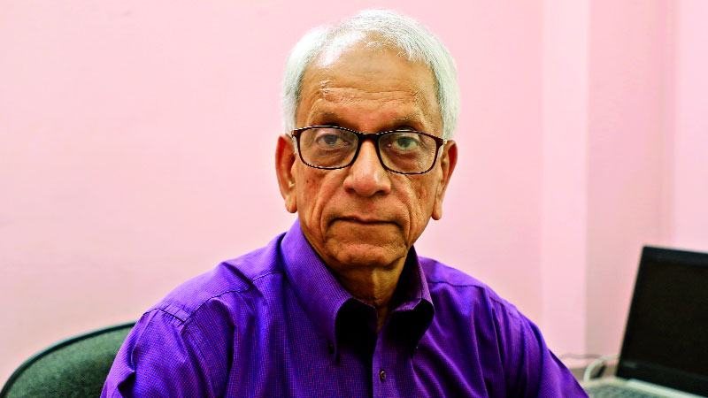 আর্চার কে ব্লাড ছিলেন বাঙালি অন্তঃপ্রাণ