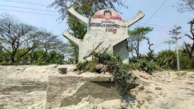 হুমকিতে বীরশ্রেষ্ঠ মহিউদ্দিন জাহাঙ্গীর সেতুর নামফলক