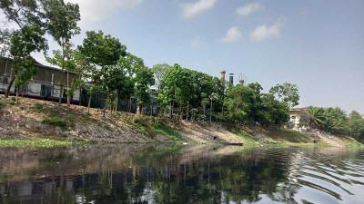 নদী ভরাট করে চিড়িয়াখানা ও বাগান নির্মাণের অভিযোগ