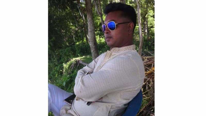 নড়াইলে ১৩ মামলার আসামিকে কুপিয়ে হত্যা