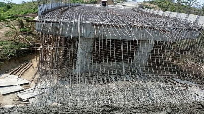 রাঙ্গামাটিতে নির্মাণাধীন সেতু ভেঙে নিহত ১