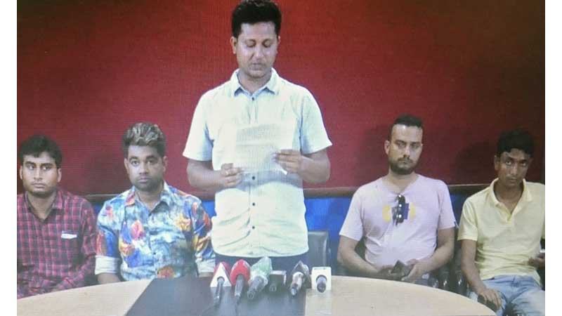 লেখক ভট্টাচার্য্যকে নিজ উপজেলায় অবাঞ্ছিত ঘোষণা