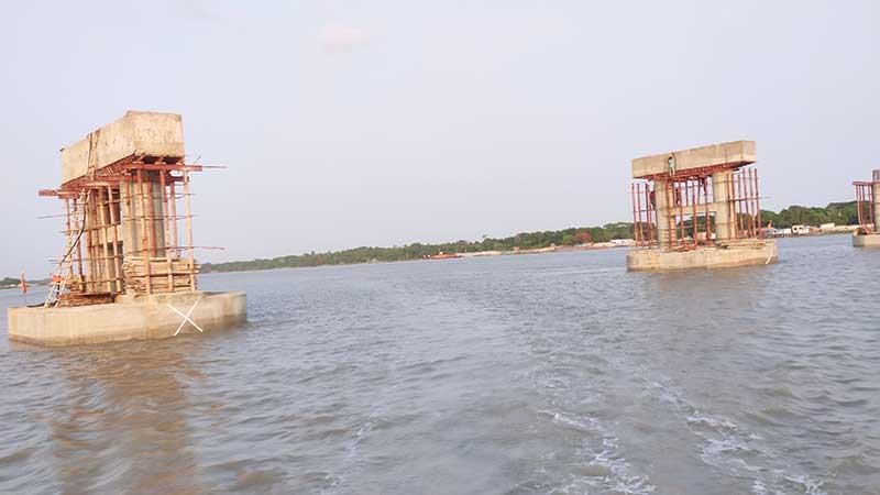 চার দফা মেয়াদ বাড়িয়েও শেষ হয়নি নির্মাণকাজ