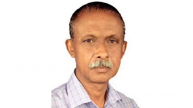 স্কুলছাত্রের জন্মনিবন্ধনে স্বাক্ষর করছেন না চেয়ারম্যান!