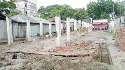 বন্যা আশ্রয় কেন্দ্রের নির্মাণ সামগ্রী উধাও