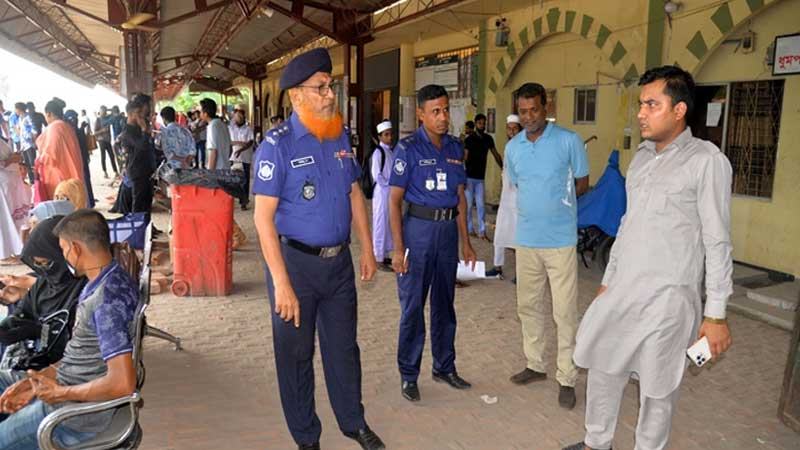 যশোর রেলওয়ে স্টেশনে যাত্রী হয়রানির সত্যতা মিলেছে