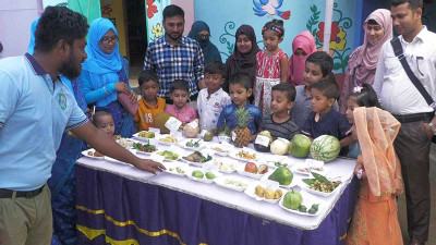 ঝিনাইদহে দিনব্যাপী ফল উৎসব