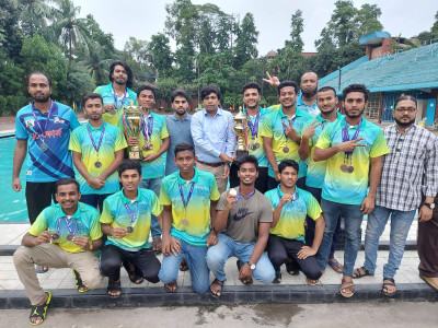 ঢাবির আন্তঃহল সাঁতার প্রতিযোগিতায় চ্যাম্পিয়ন জহুরুল হক হল