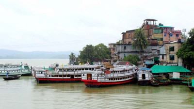 রাঙ্গামাটিতে দুইদিন পর লঞ্চ চলাচল স্বাভাবিক