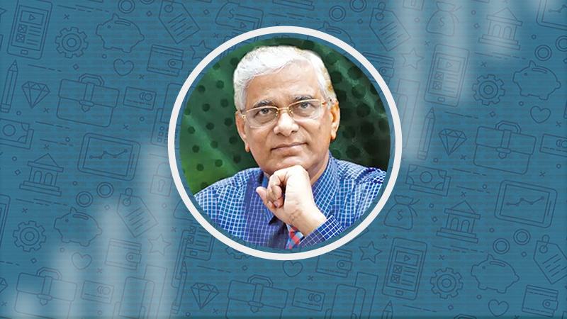 বাংলাদেশ: মেঘের আড়ালে সূর্য হাসে