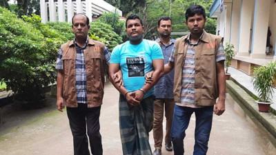 টাঙ্গাইলে বাস ডাকাতি ও ধর্ষণের মূল হোতা গ্রেফতার