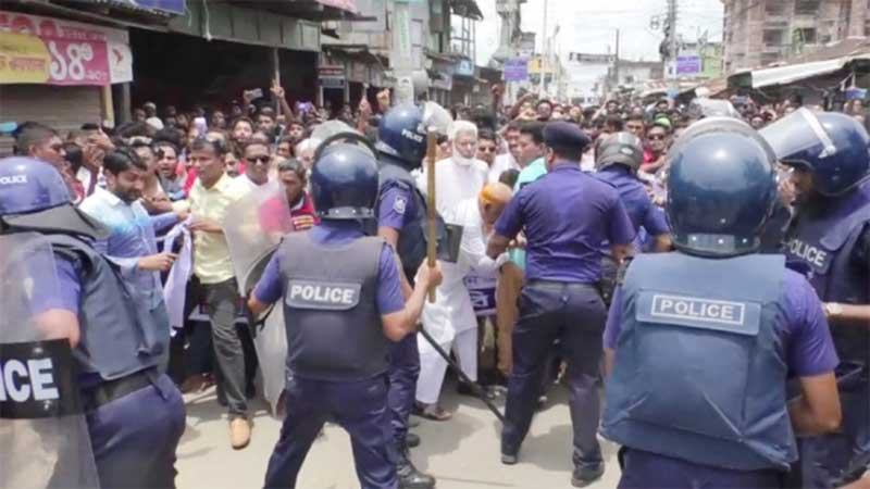 ওসিসহ ৩৬ পুলিশের বিরুদ্ধে মামলা