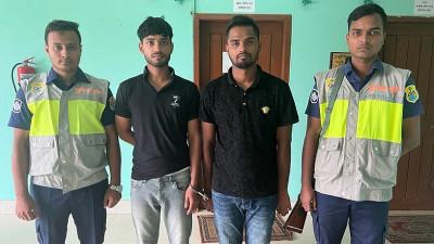 কক্সবাজারে টর্চার সেলে পর্যটক নির্যাতনের ঘটনায় গ্রেফতার ২