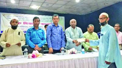 নেত্রকোনায় ১৩৭ রোগী পেলেন চিকিৎসা সহায়তা