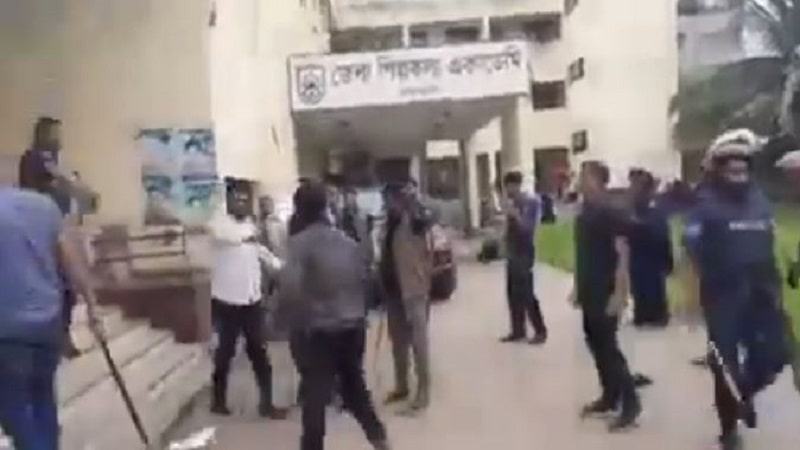 বরগুনা থেকে আরো ৫ পুলিশ সদস্যকে অপসারণ
