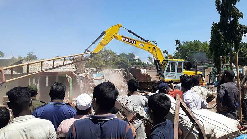 সিলেটে ওসমানী বিমানবন্দর সম্প্রসারণে বাজার উচ্ছেদ