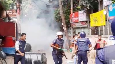 মানিকগঞ্জে পুলিশের সঙ্গে বিএনপির নেতাকর্মীদের সংঘর্ষে আহত ২৮, আটক ৫