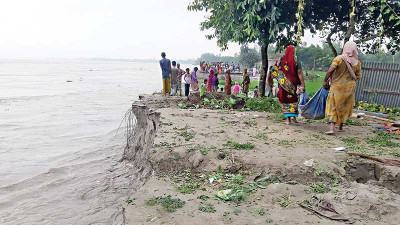 কুড়িগ্রামে তিস্তার ভাঙনে নিঃস্ব সাড়ে চার শতাধিক পরিবার