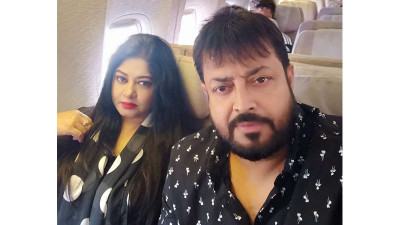 প্রবাসী উৎসবে মৌসুমী-সানী