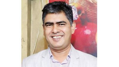 বারইয়ারহাট পৌর মেয়রসহ তিনজন গুলিবিদ্ধ