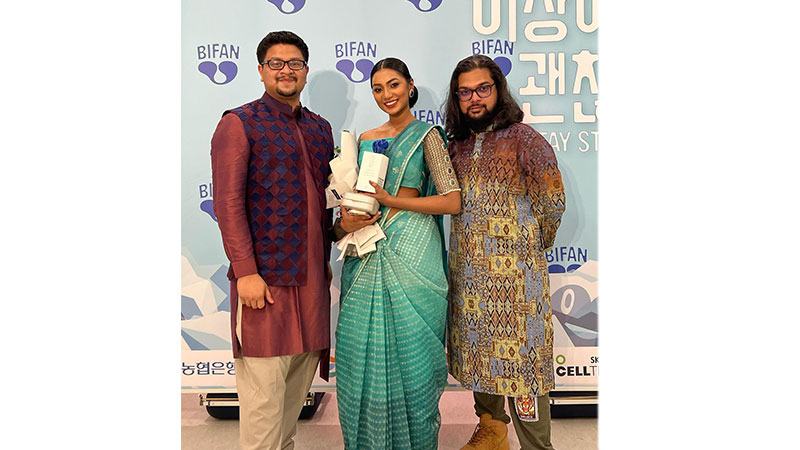ঝুঁকি নিয়ে মশারী বানিয়েছিলেন নুহাশ