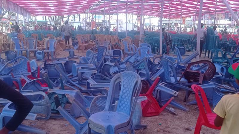 খালিয়াজুরীতে আওয়ামী লীগ সম্মেলনে কমিটি ঘোষণার পর হামলা, ভাঙচুর