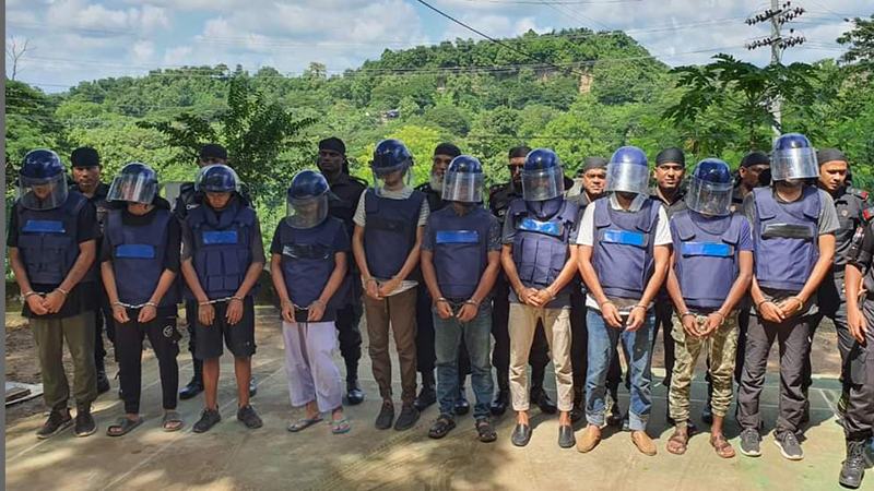 সাত জঙ্গি ও কেএনএফের তিন সন্ত্রাসী কারাগারে পাঠাল আদালত