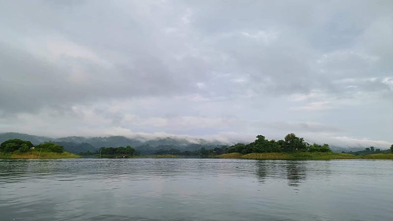 কাট্টলী বিলে স্পিডবোট ডুবে নিখোঁজ ২