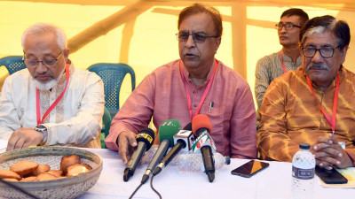 নবান্ন বাঙালিকে আত্মীয়তার বন্ধনে আবদ্ধ করে