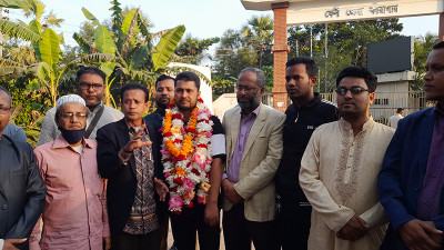 জামিনে মুক্ত ফেনীর সেই সাংবাদিক
