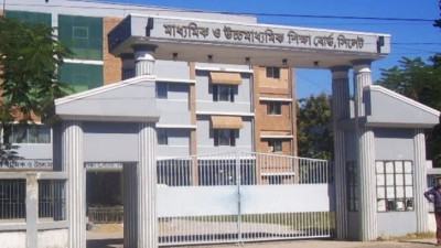 বন্যার কারণে ফলাফলে পিছিয়ে সিলেট