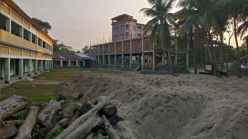 খেলার মাঠ নেই সাড়ে ১০ হাজার সরকারি বিদ্যালয়ে