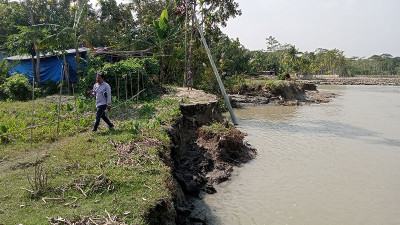 ভাঙনের কবলে বরিশালের দুটি ইউনিয়ন