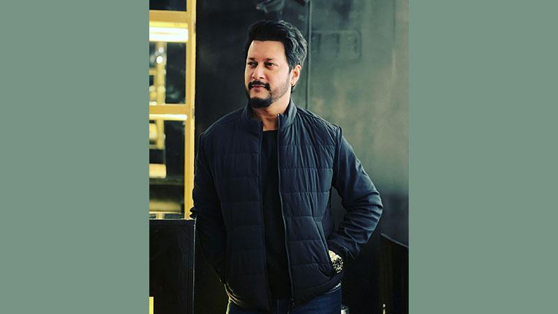 লেখকের দর্শন নিয়ে ‘কাগজ’ সিনেমায় ইমন