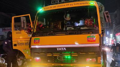 ইজিবাইকের ধাক্কার পর ট্রাকচাপায় চা দোকানি নিহত