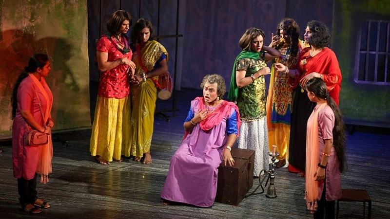 মহিলা সমিতির মঞ্চে ‘‌আগুনযাত্রা’