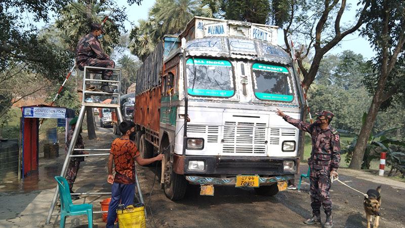 সোনামসজিদ স্থলবন্দরে সতর্কতা