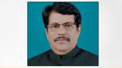 টাঙ্গাইলের ইউপি চেয়ারম্যান হেকমত সিকদার রিমান্ডে