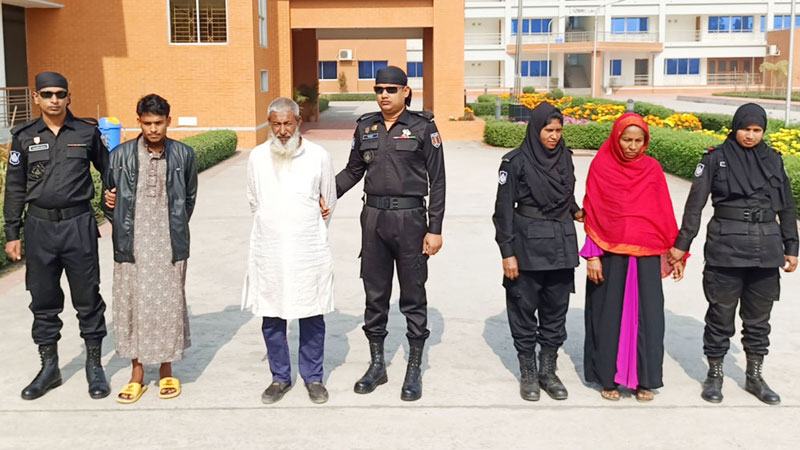 ময়মনসিংহে বাবা-ছেলে হত্যা মামলায় গ্রেফতার ৪