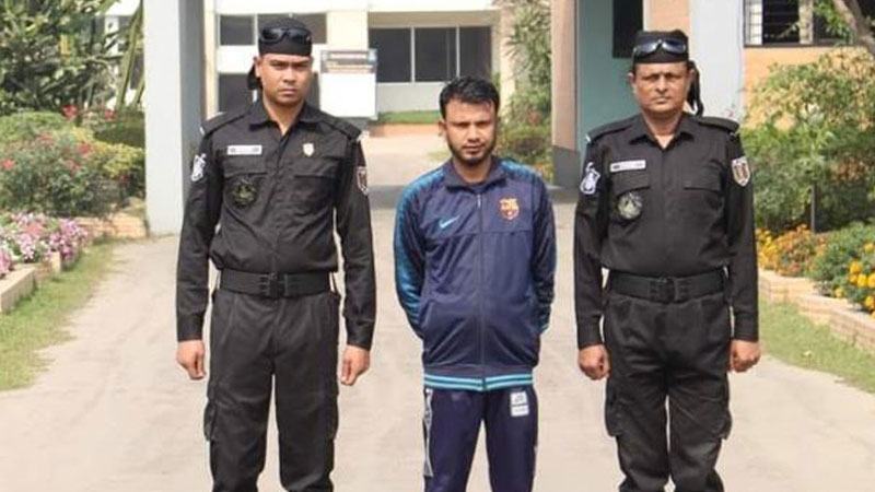 সোনারগাঁয়ে স্ত্রীকে হাতুড়িপেটা করে হত্যায় স্বামী গ্রেফতার
