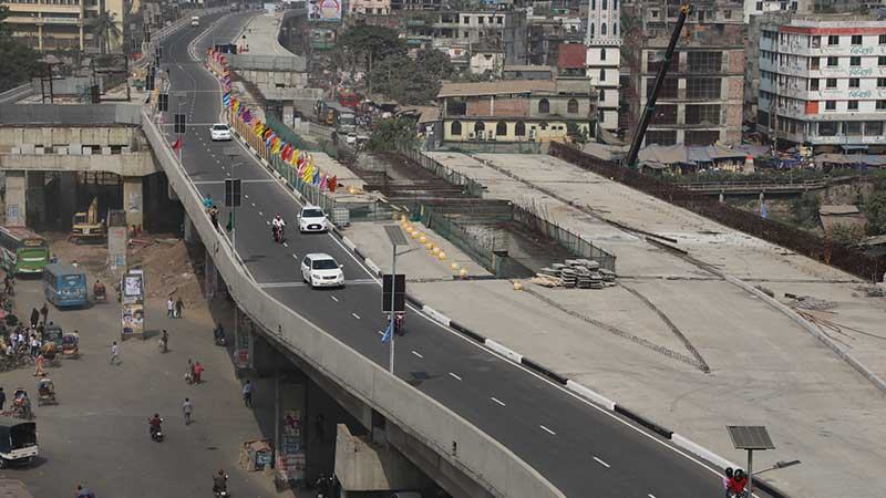 ভুল, ভোগান্তি ও ভবিষ্যতের বোঝা