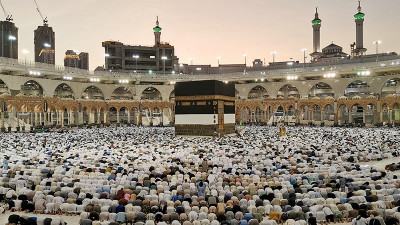 সাত মাসে ওমরাহ করেছেন ৪৮ লাখের বেশি মুসল্লি