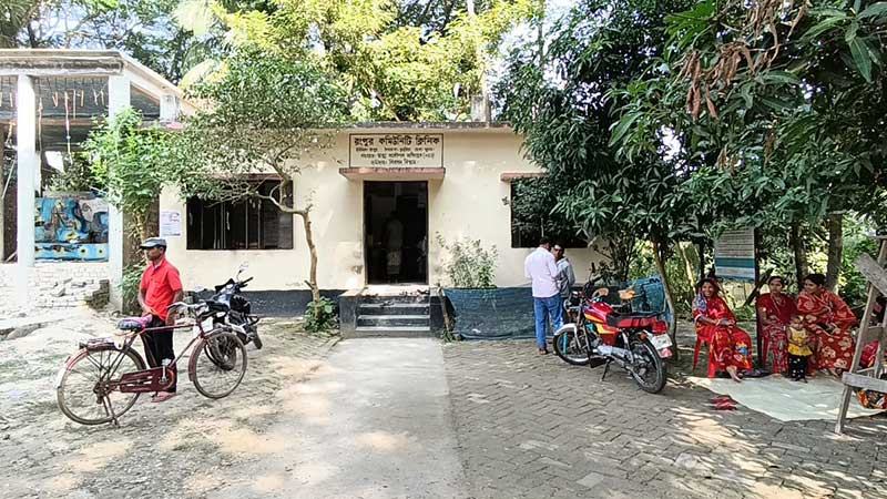 দূরত্ব নয়, সুবিধার অভাবে বাড়েনি সেবা নেয়ার হার