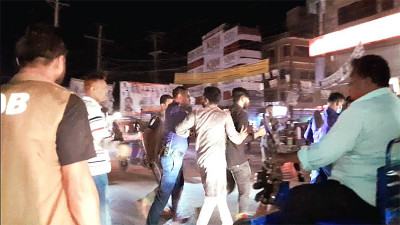 লক্ষ্মীপুরে পুলিশের উপর হামলায় ২০০ জনের বিরুদ্ধে মামলা