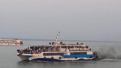 সেন্টমার্টিনের জাহাজে চবি শিক্ষার্থীদের মারধরের ঘটনায় গ্রেফতার ১